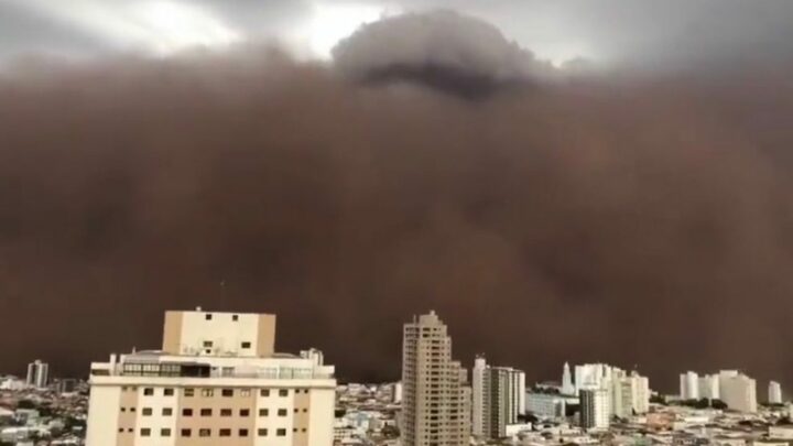 Tempestade de terra atinge cidades paulistas