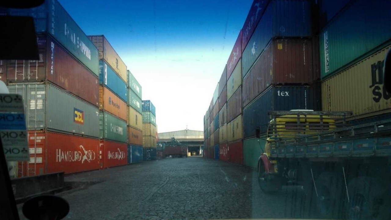Precisa de ajuda com importação e exportação de produtos do meio equestre? Precisa de ajuda com importação e exportação de produtos do meio equestre5