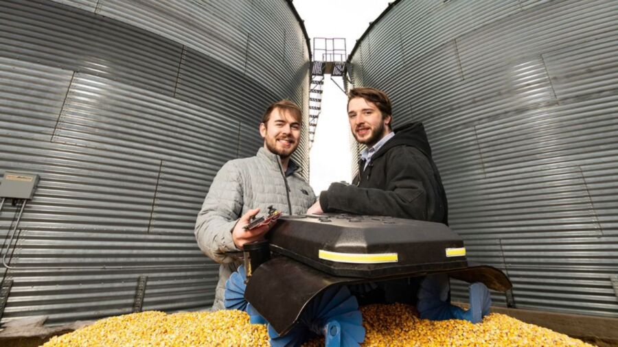 Robô para silos é criado por universitários americanos Robo para silos e criado por universitarios americanos estudantes