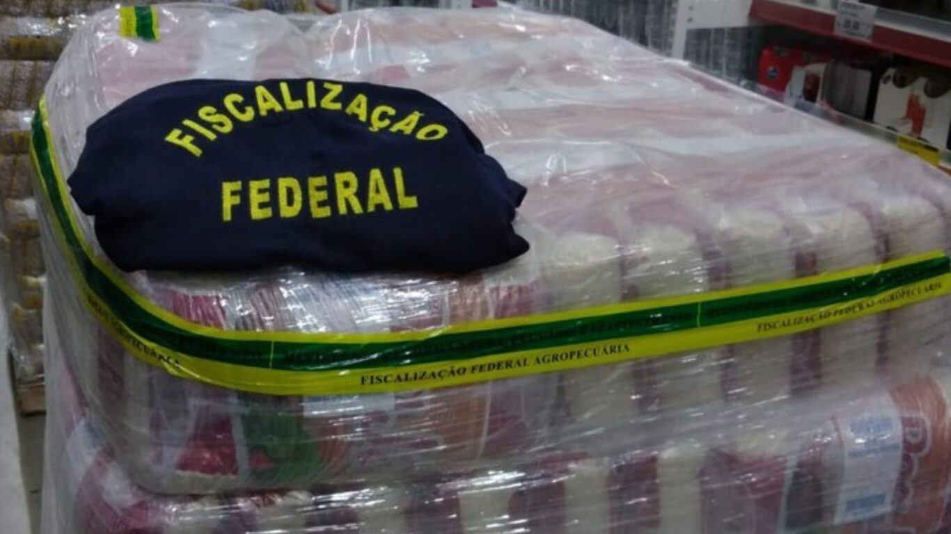 Comercialização de arroz, feijão e azeite de oliva é suspensa por Força-tarefa no Rio Comercialização de arroz, feijão e azeite de oliva é suspensa por Força-tarefa no Rio