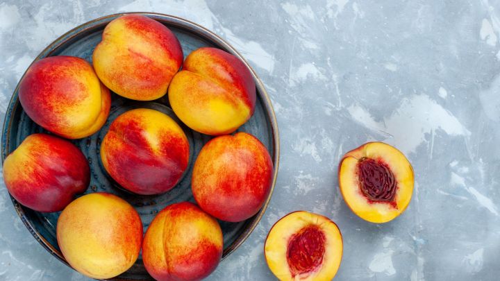 Frutas natalinas têm aumento nos preços e queda nas vendas