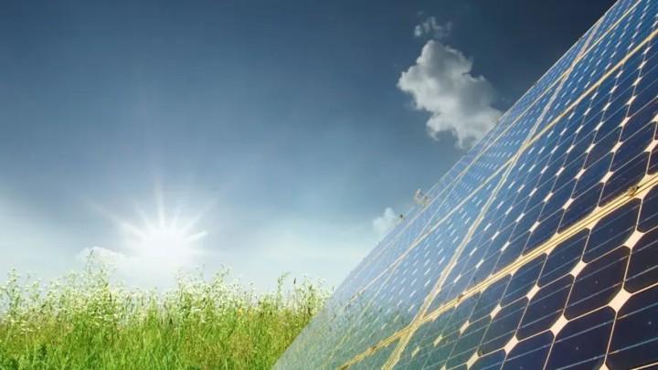 Energia solar no agronegócio brasileiro cresce 34,8% em potência no ano até junho