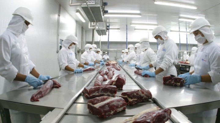 Mato Grosso exporta 368,8 mil toneladas de carne bovina para 77 países no primeiro semestre