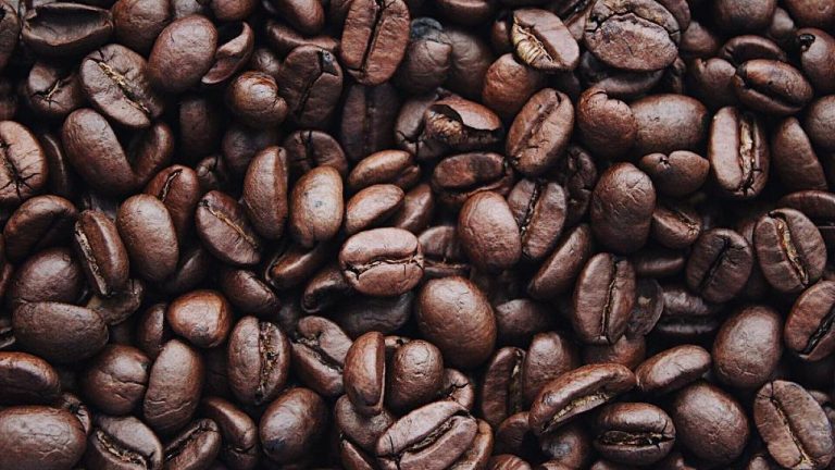 Efeito Tarifário Exportações Brasileiras de Café caem em relação a 2024