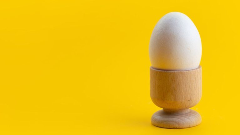 Setembro Amarelo: Como o ovo pode ser aliado da saúde mental e do bem-estar diário 