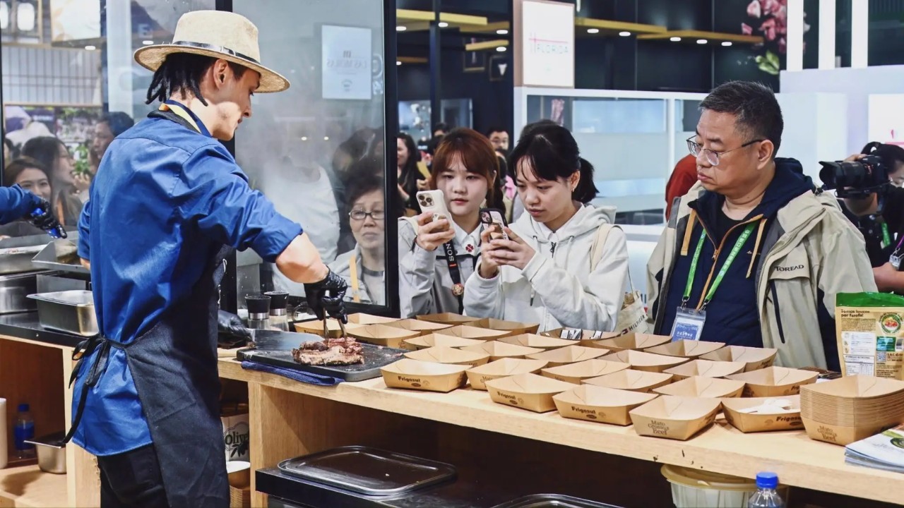 Carne de MT conquista destaque e paladares na maior feira de importação da China